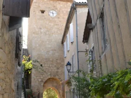 Hôtel Du Côté de Chez Jeanne à Fourcès 4*,  France