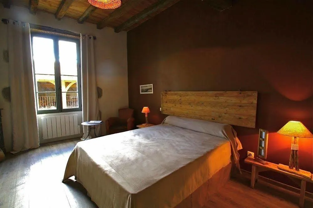 Hôtel Du Côté de Chez Jeanne à Fourcès Maison d'hôtes
